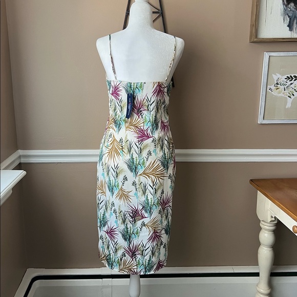 Tropical Spaghetti Strap Dress NWT - Picture 4 of 4